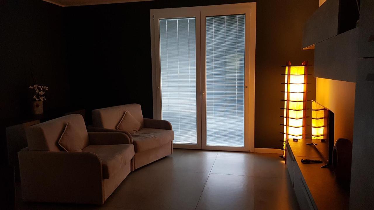 Condominio La Torre 1 Galliate Exterior foto